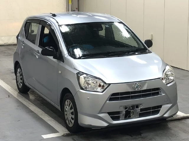 Daihatsu Mira e:S LA350S 2021